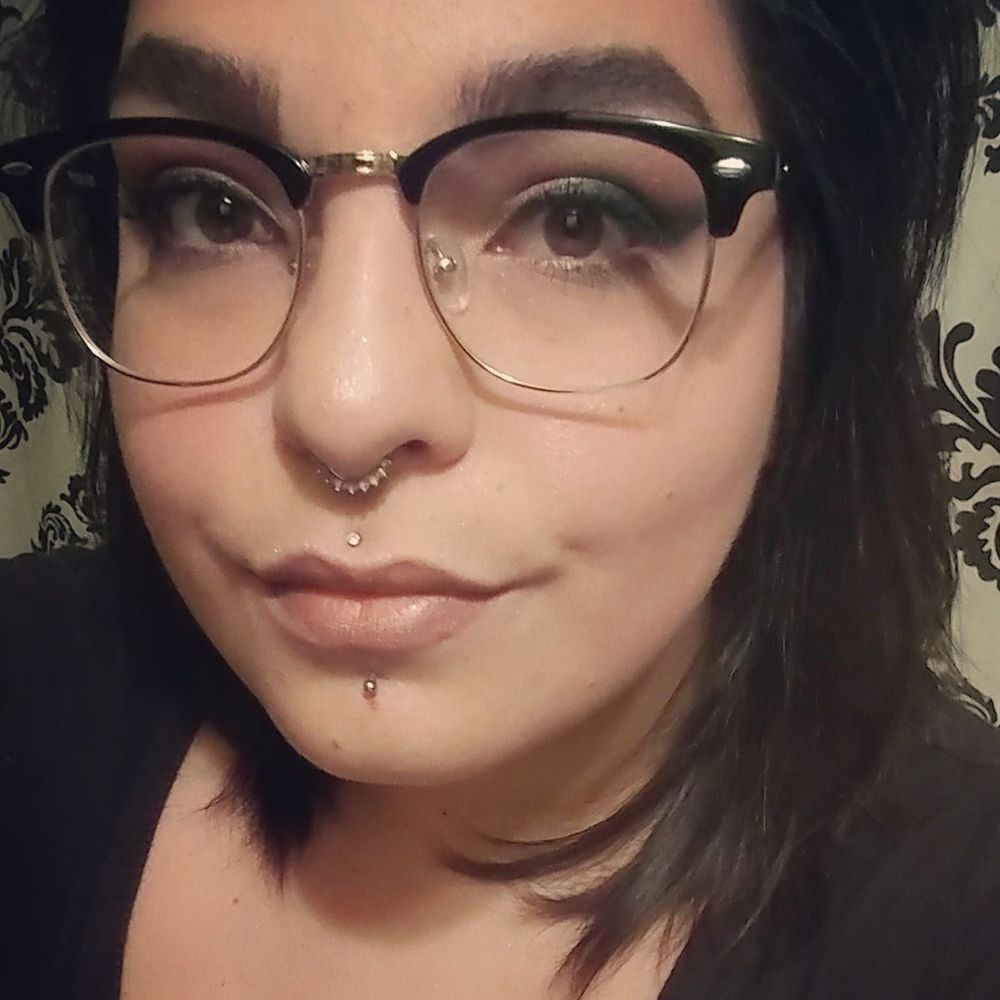 Meet your Posher, Alisha